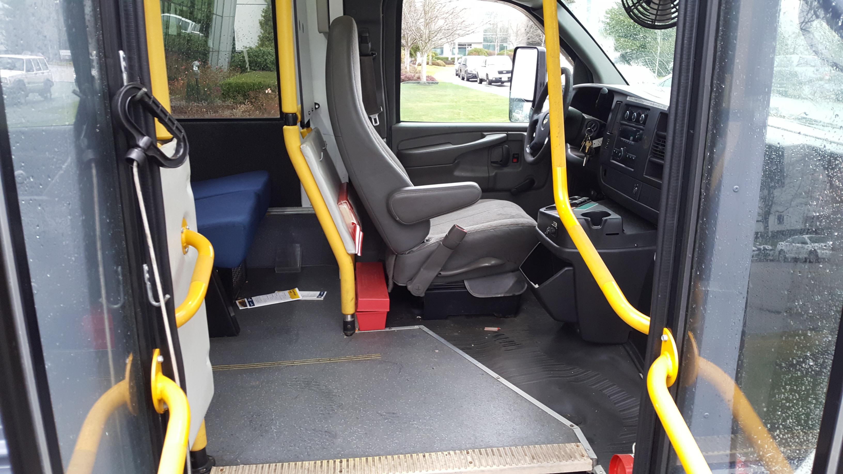 Used Car Delta Used Car Dealer New and Used Car For Sale Shop Shuttle Buses