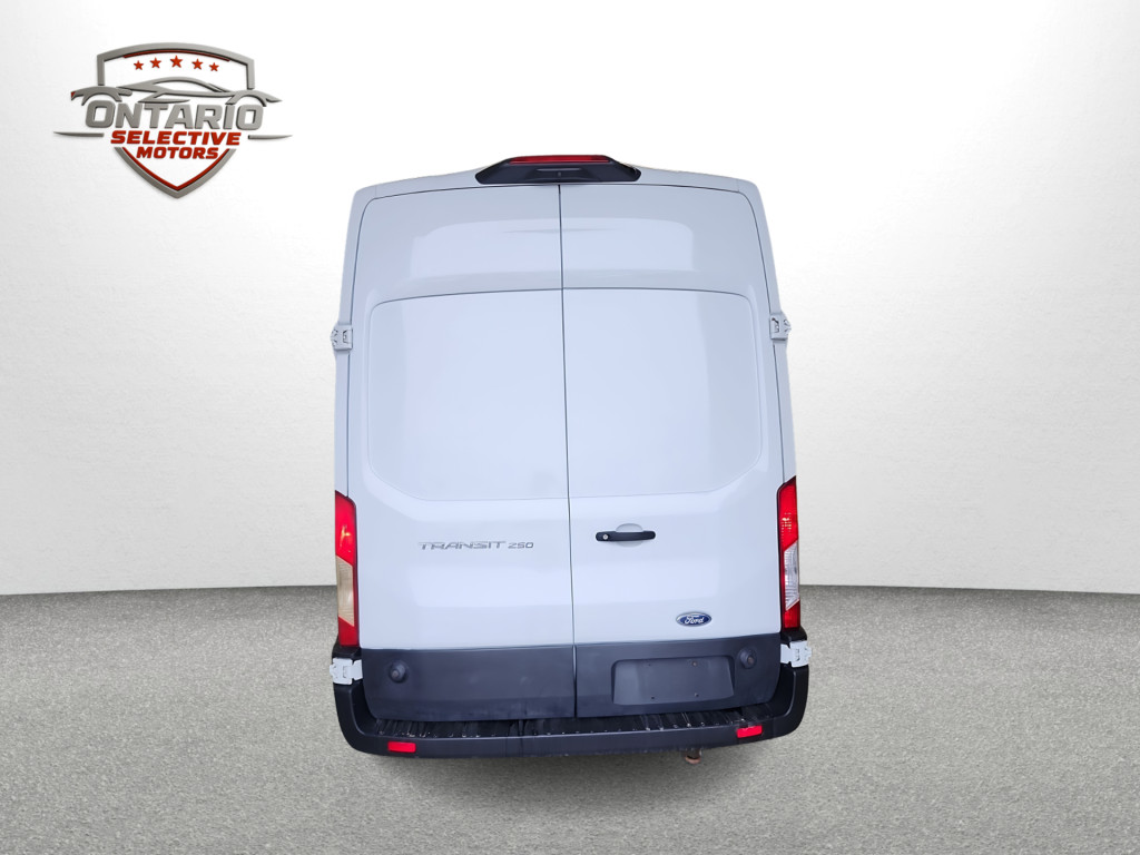 2020 Ford Transit Cargo Van