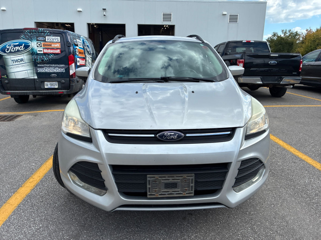 2015-Ford-Escape