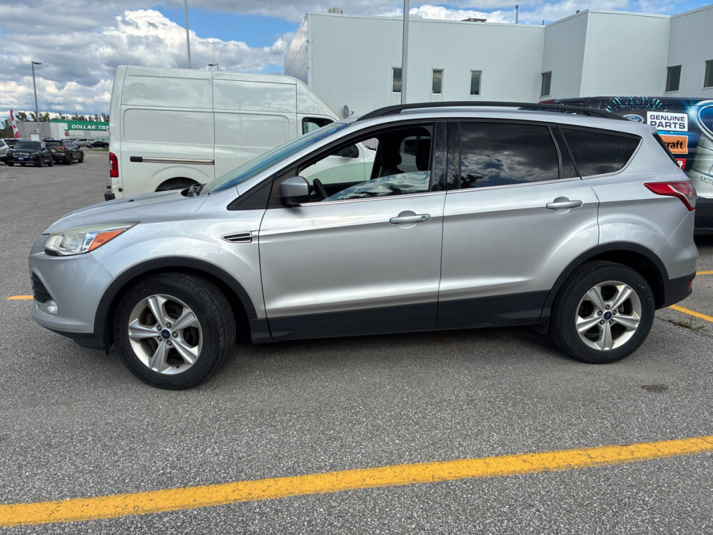 2015-Ford-Escape