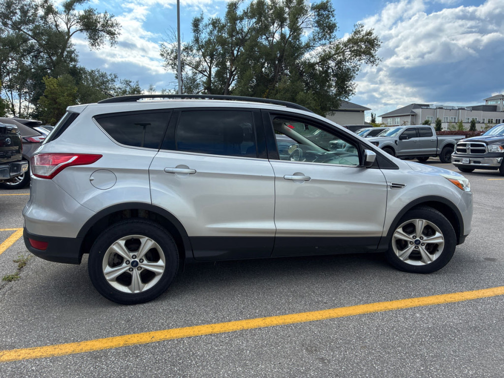 2015-Ford-Escape