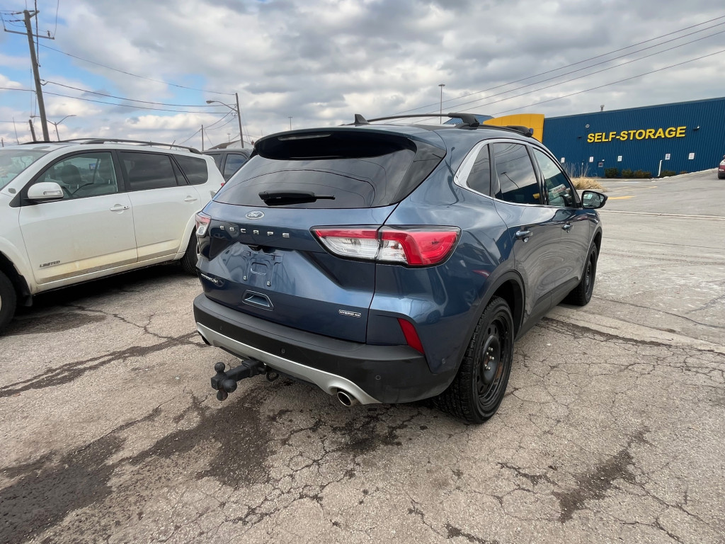 2020-Ford-Escape Hybrid