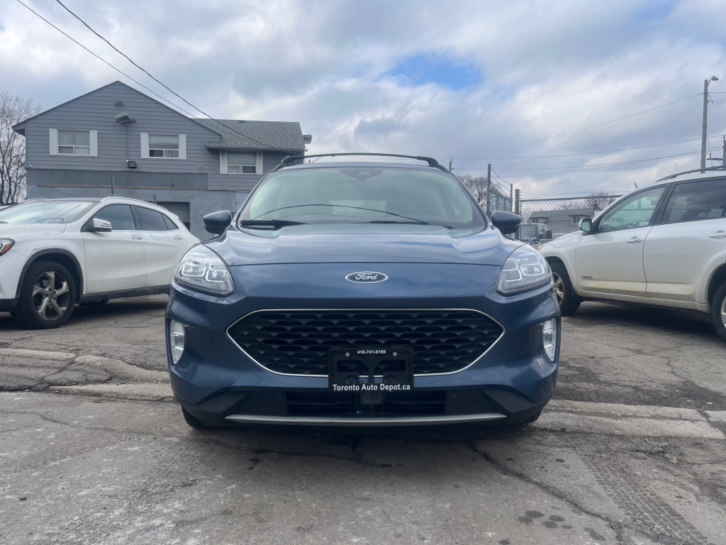 2020-Ford-Escape Hybrid