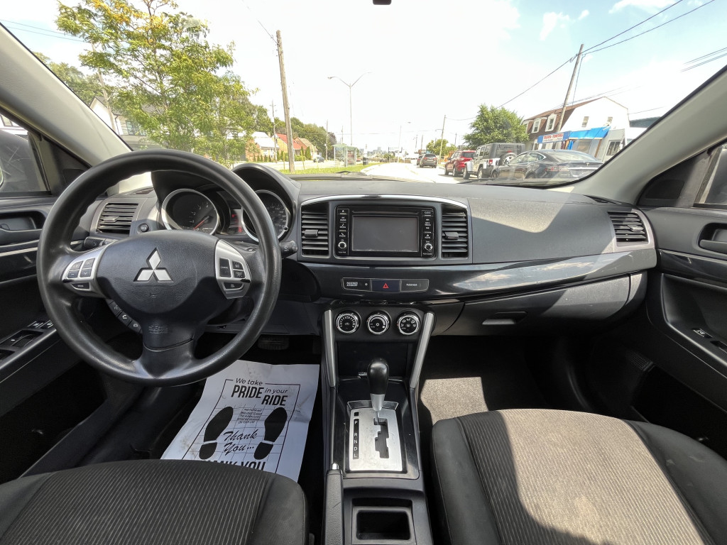 2017-Mitsubishi-Lancer
