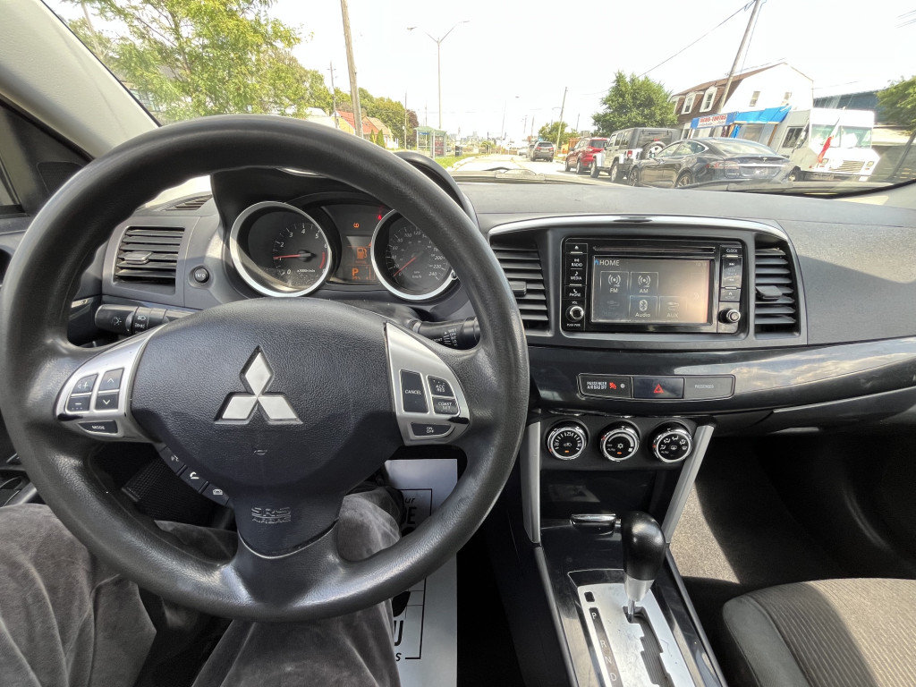 2017-Mitsubishi-Lancer