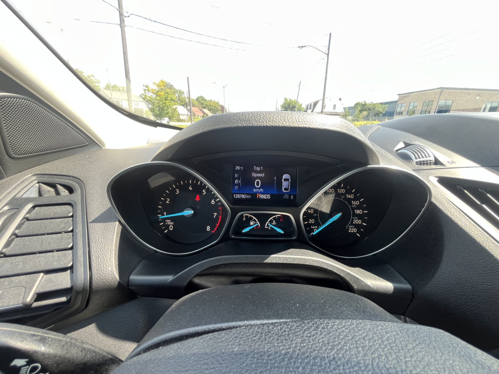 2017-Ford-Escape
