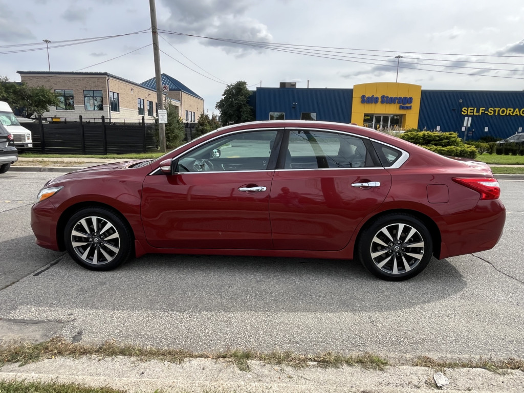 2016-Nissan-Altima