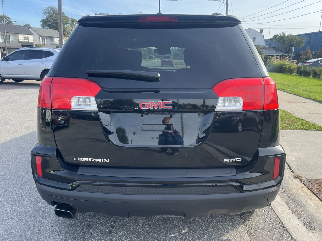 2017-GMC-Terrain