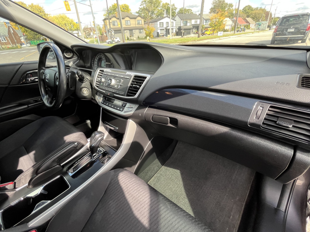 2015-Honda-Accord