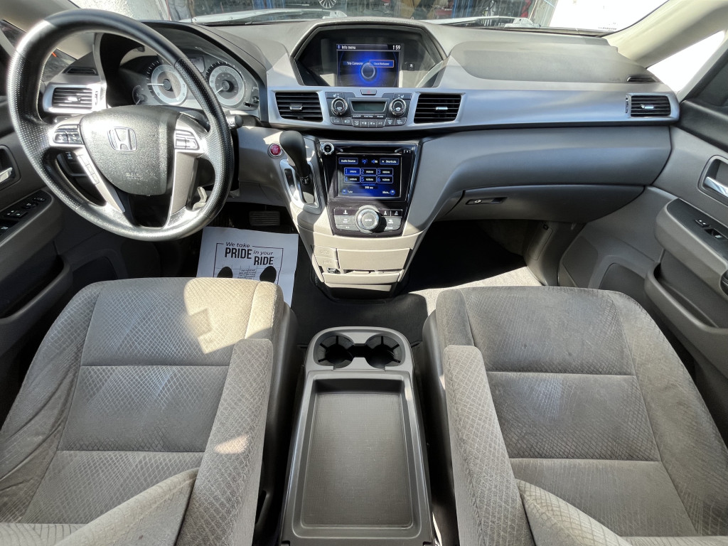 2016-Honda-Odyssey