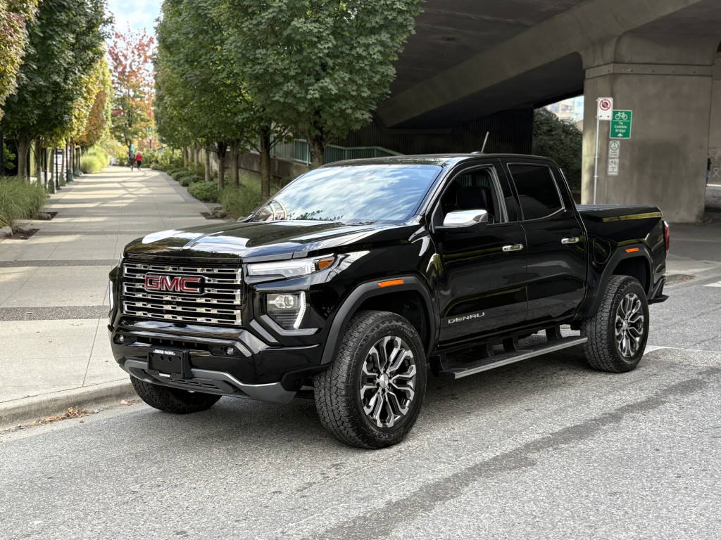 2025 GMC Canyon