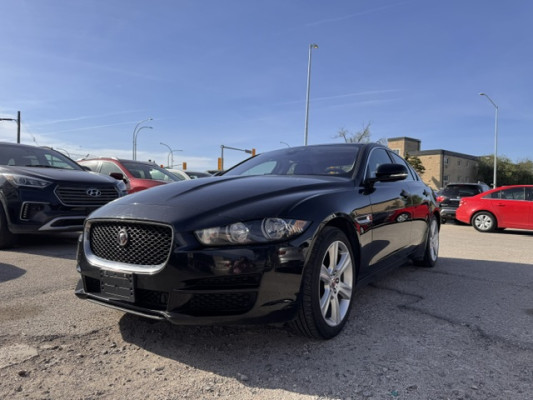 2017 Jaguar XE