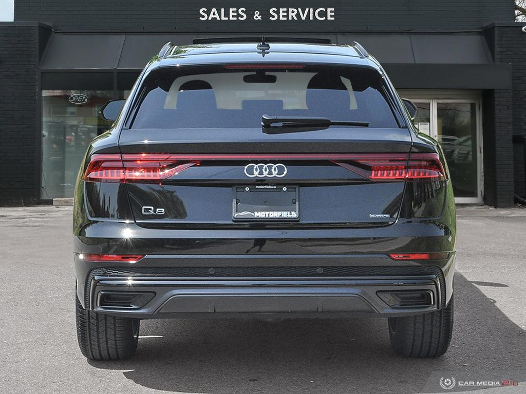 2022 Audi Q8