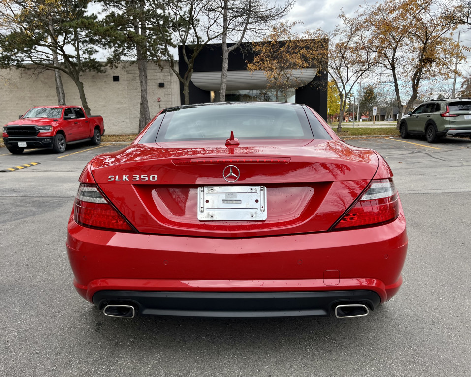 2012 Mercedes-Benz SLK-Class