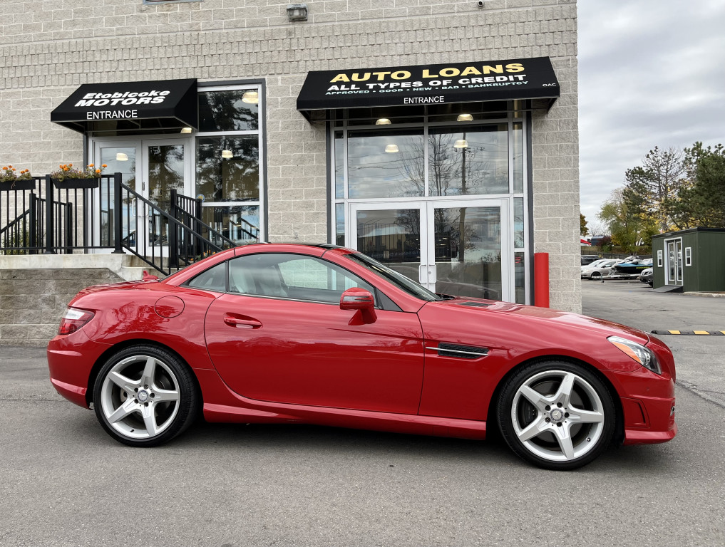 2012 Mercedes-Benz SLK-Class