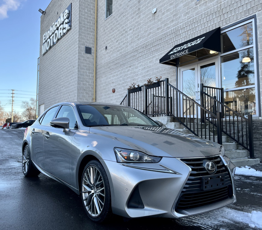 2018 Lexus IS 300