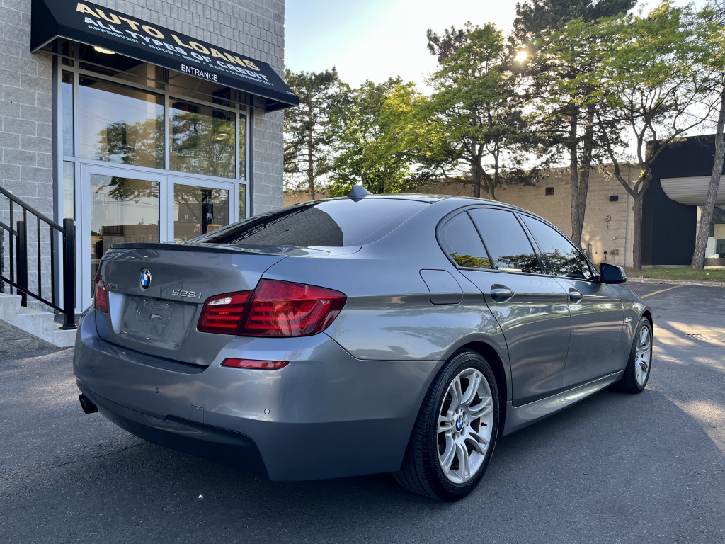 2013 BMW 528