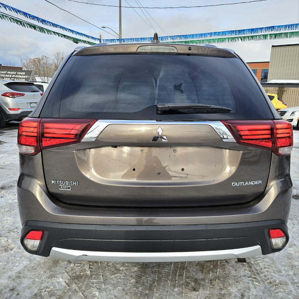 2018 Mitsubishi Outlander