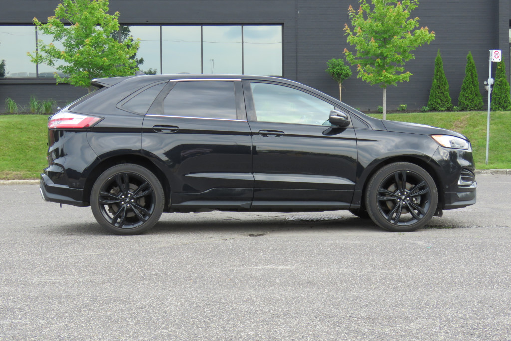 2020 Ford Edge