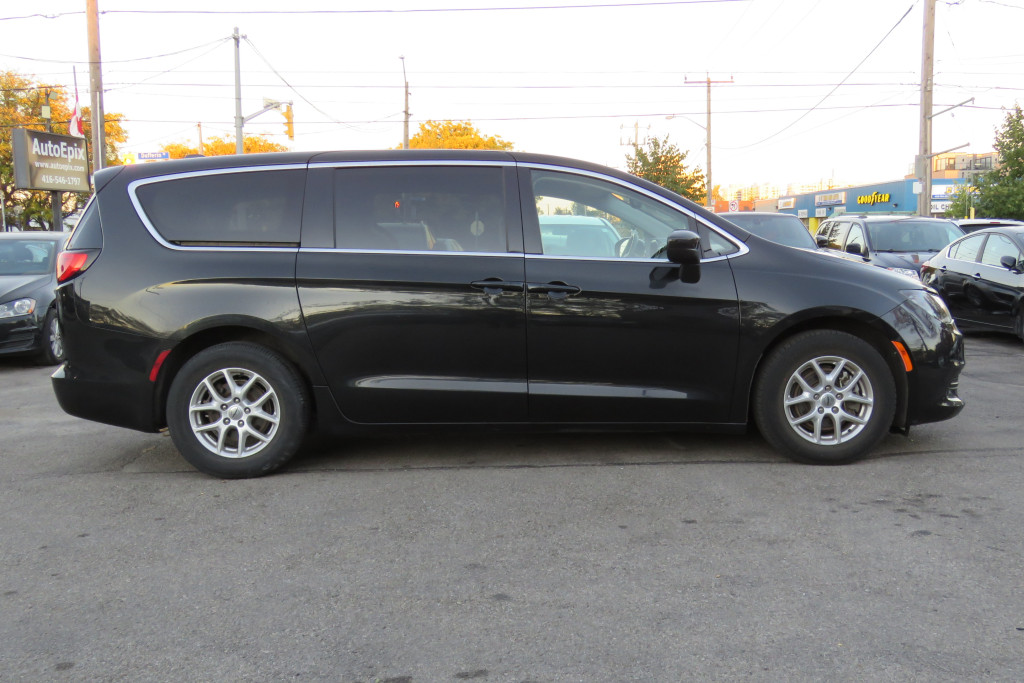 2022 Chrysler Grand Caravan
