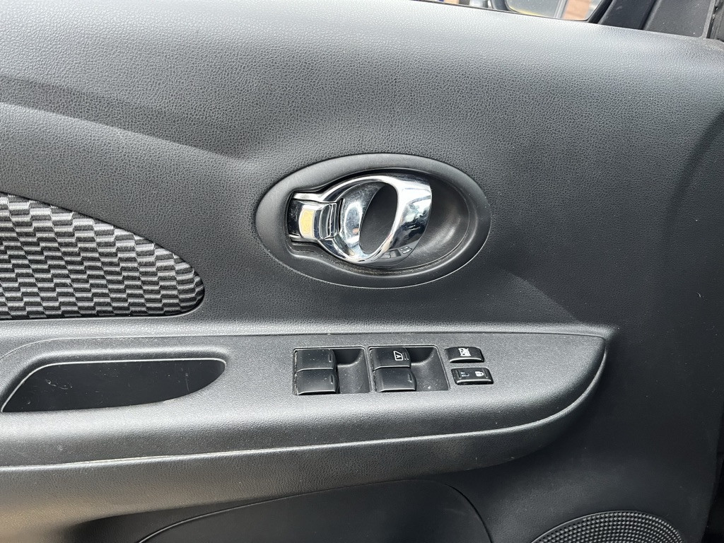 2015-Nissan-Micra