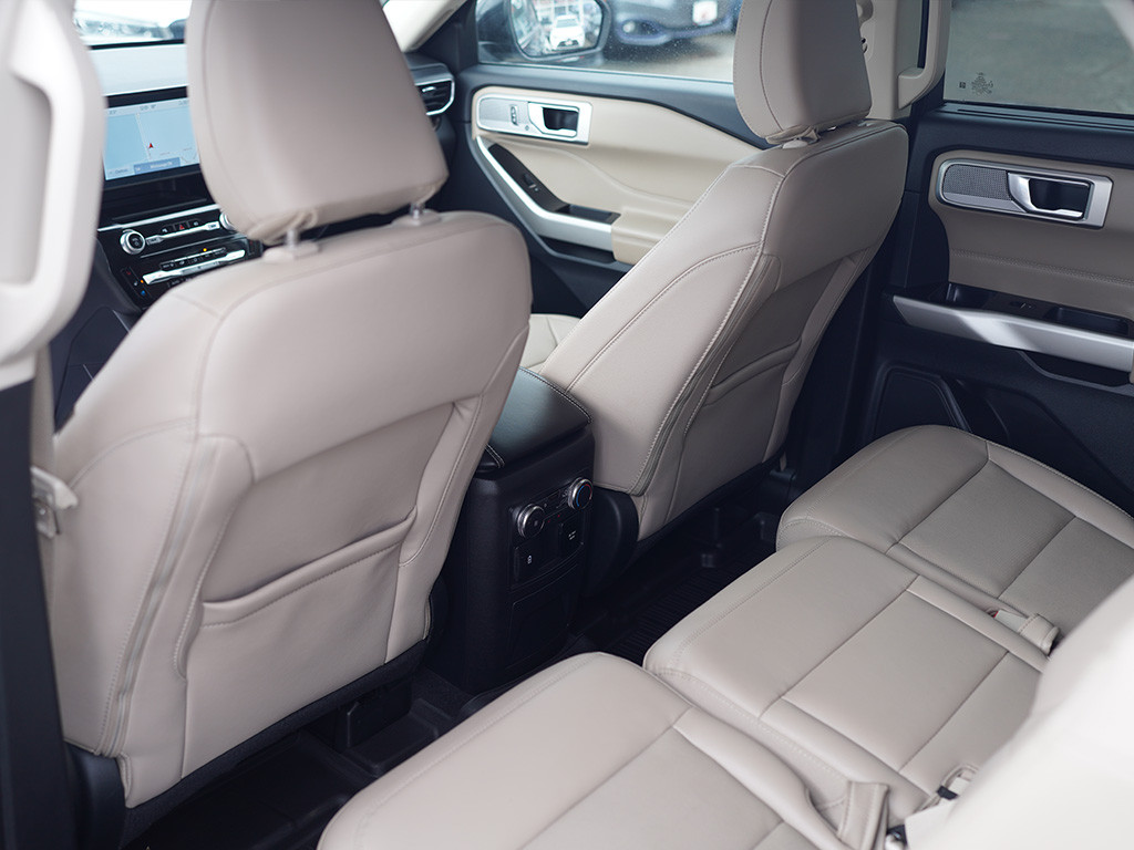 2022-Ford-Explorer
