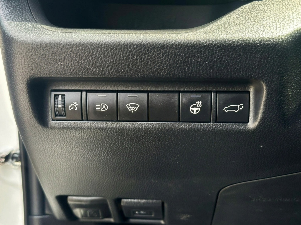 2020-Toyota-RAV4