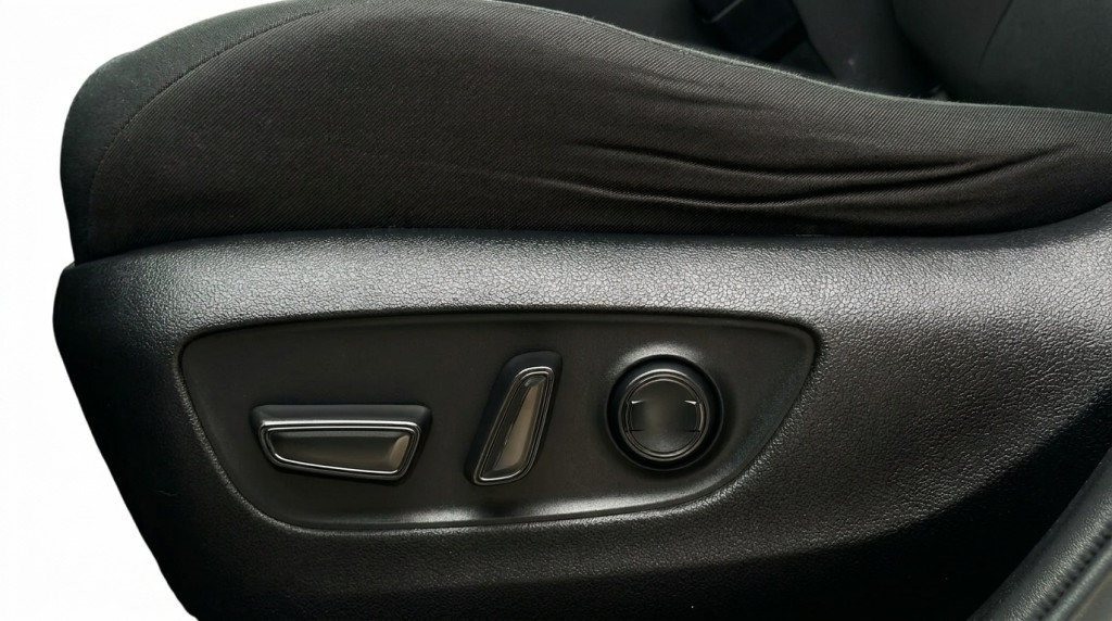 2020-Toyota-RAV4