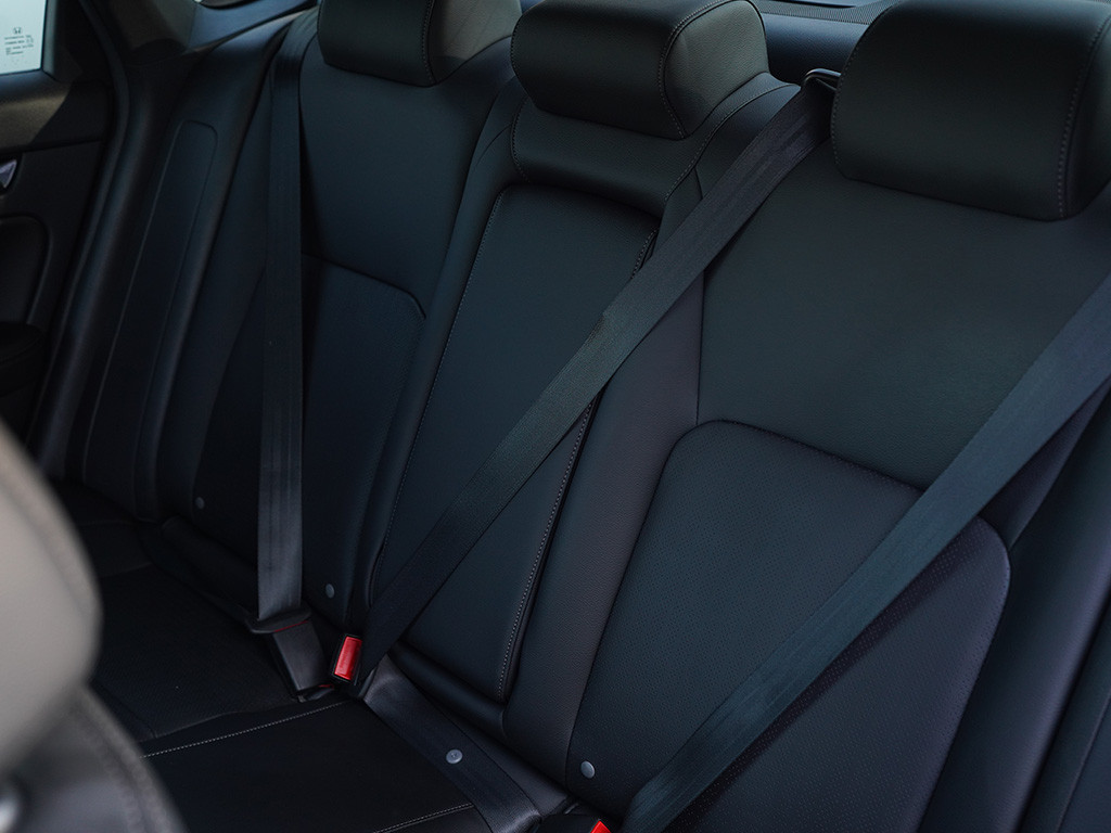 2026-Honda-Civic Hybrid