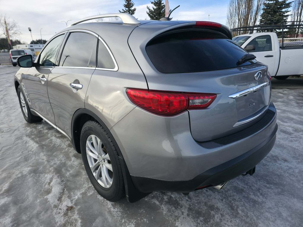 2009 Infiniti FX35