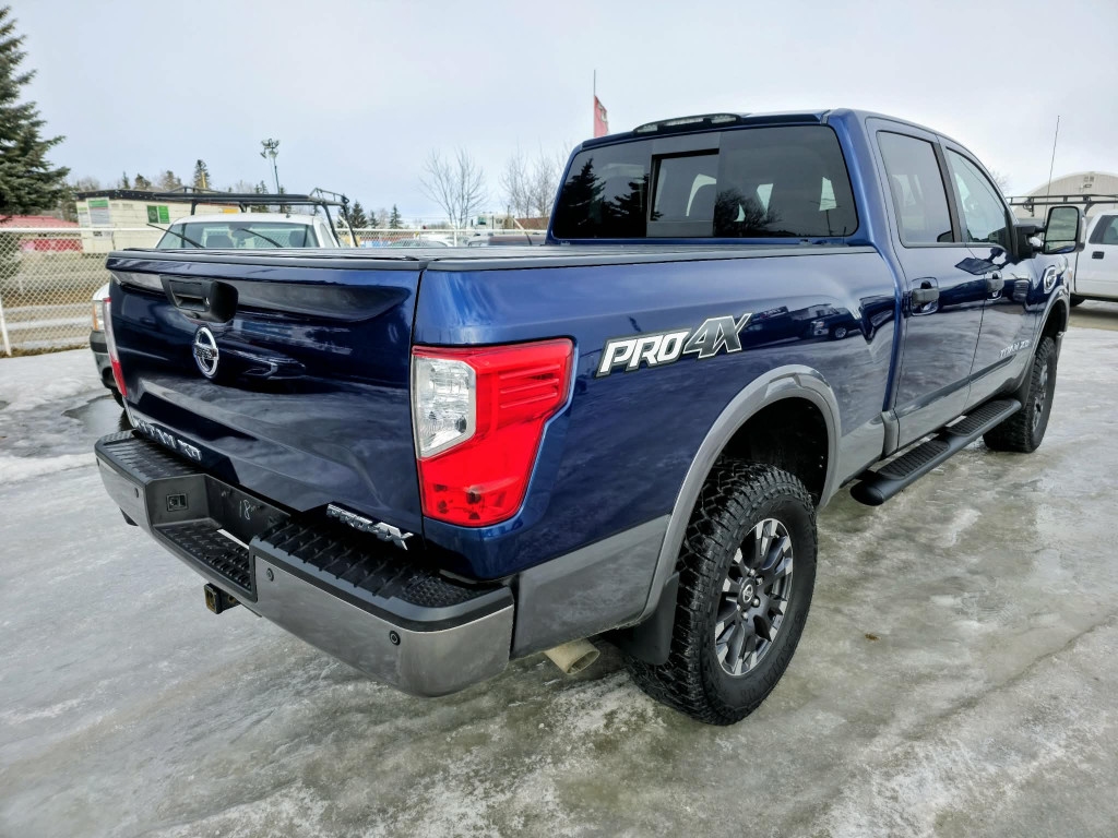 2016 Nissan Titan XD