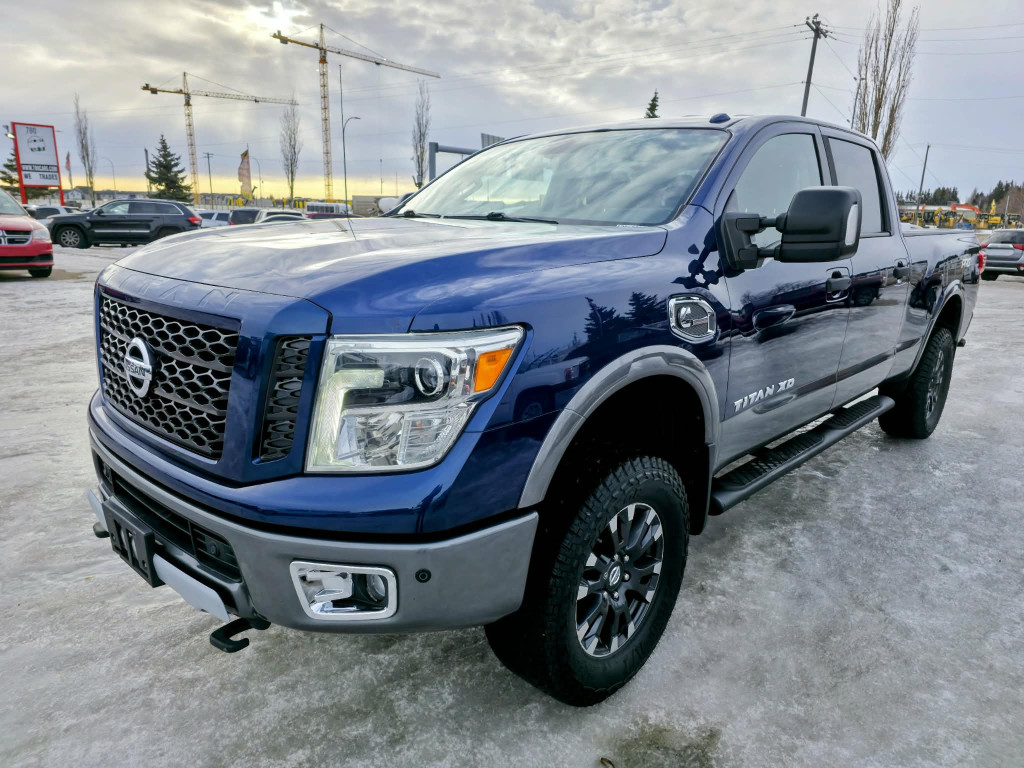 2016 Nissan Titan XD