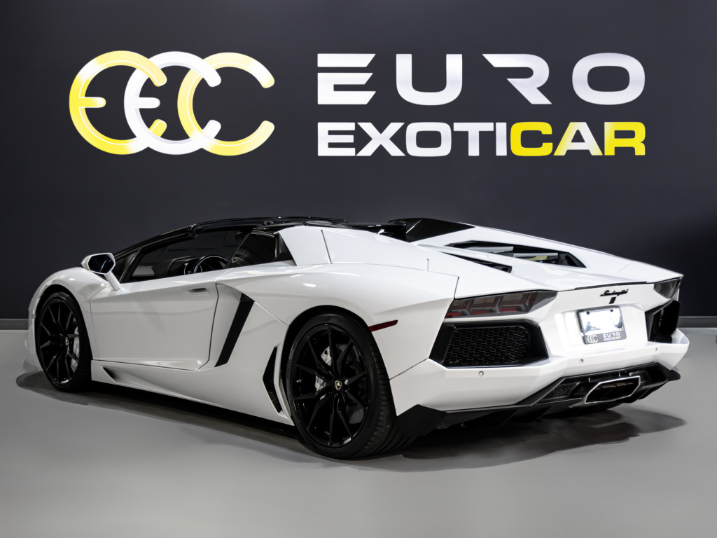 2015 Lamborghini Aventador