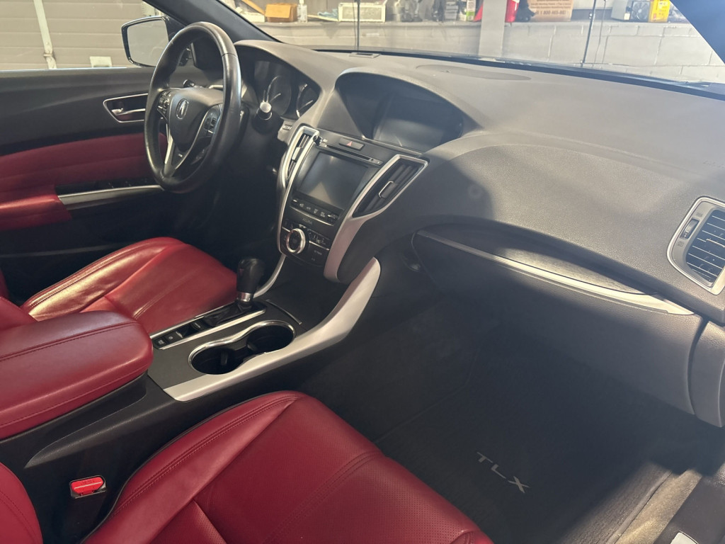 2019 Acura TLX