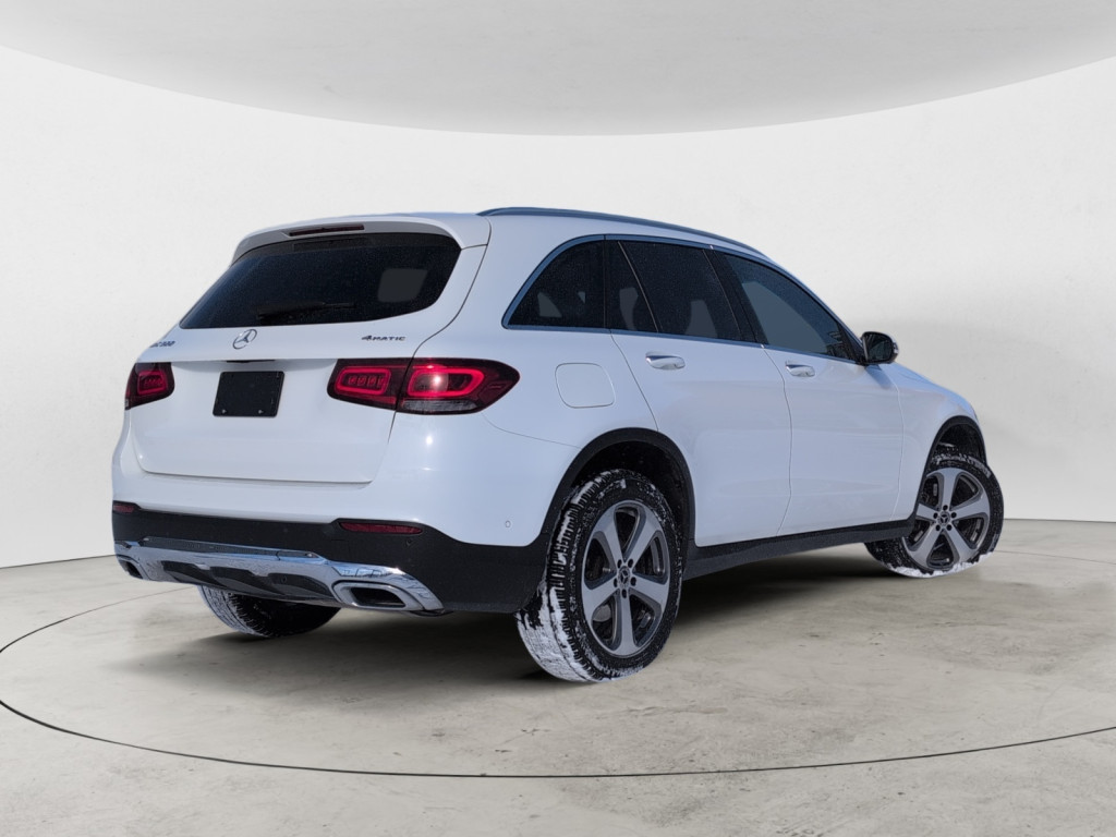 2022 Mercedes-Benz GLC300