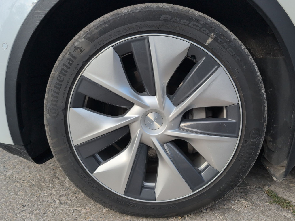 2020 Tesla Model Y