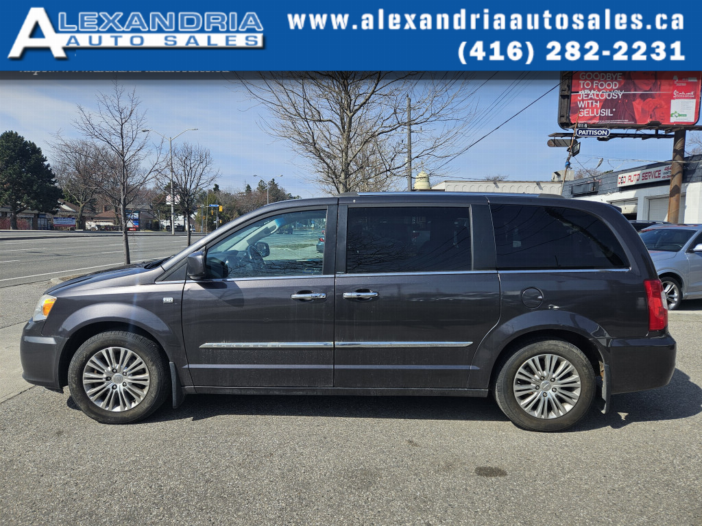 2014 Chrysler Town & Country