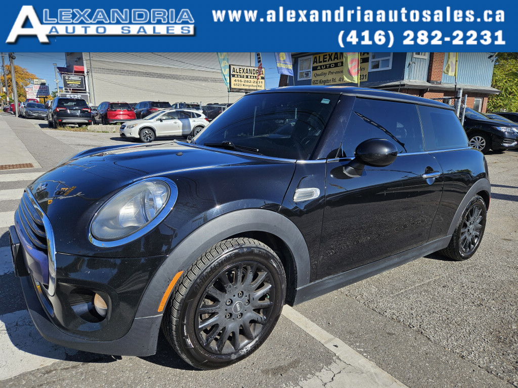 2017 MINI Cooper