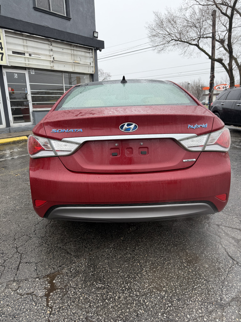 2013 Hyundai Sonata Hybrid