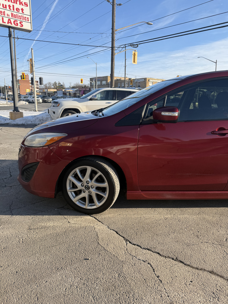 2016 Mazda MAZDA5