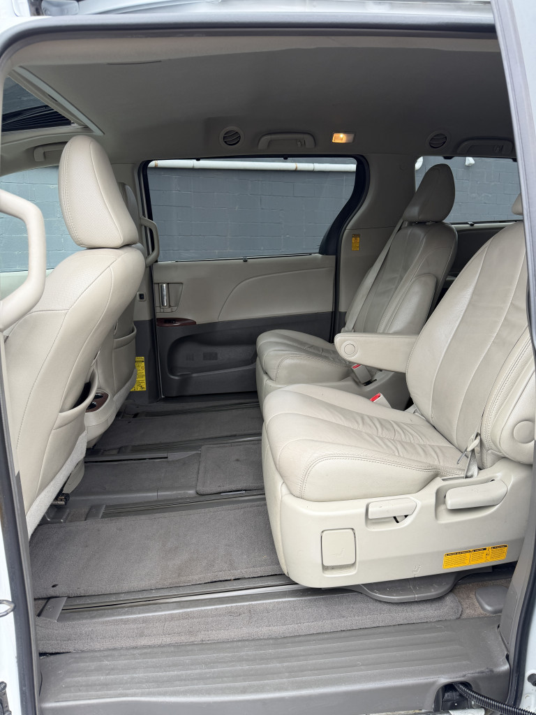 2014 Toyota Sienna