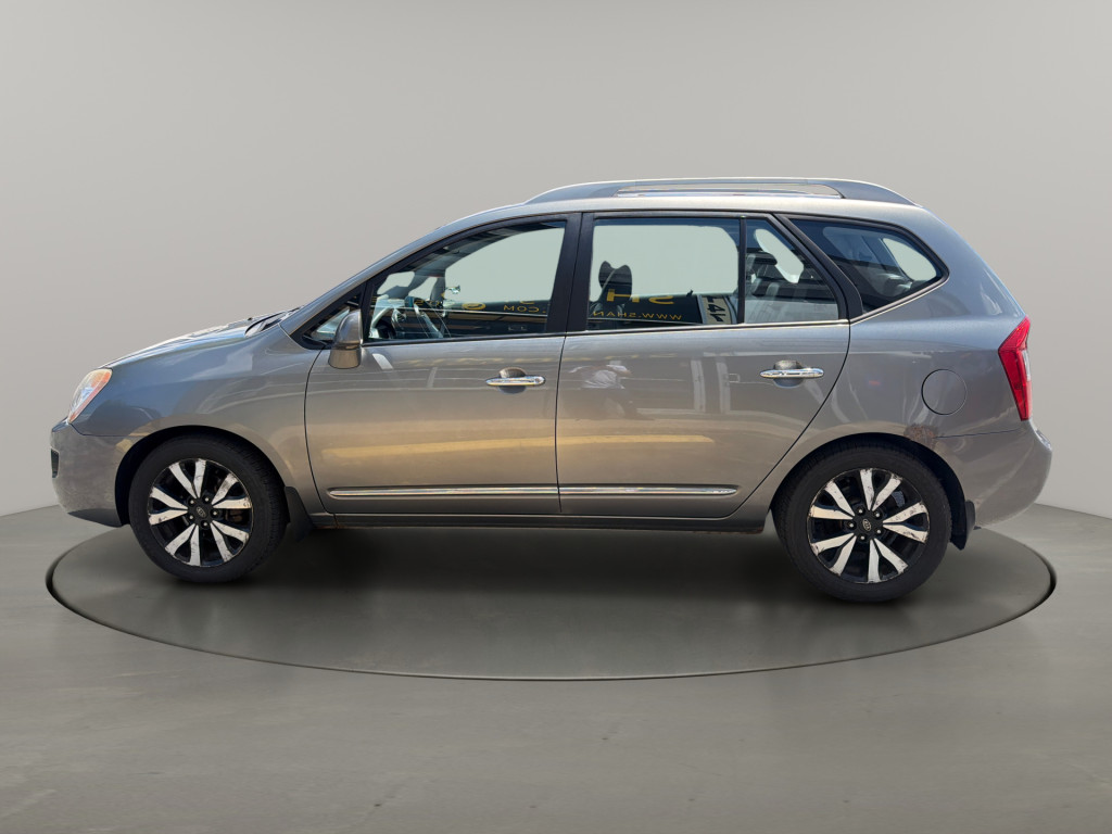 2011 Kia Rondo