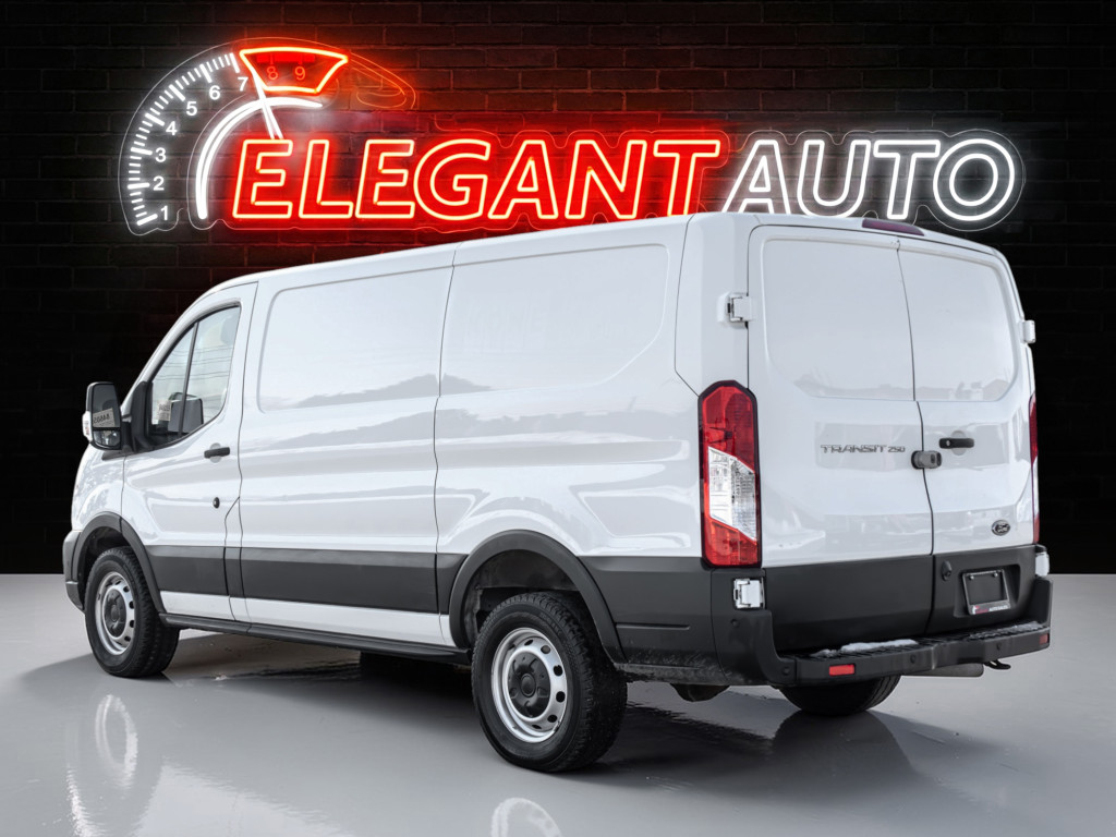 2021 Ford Transit Cargo Van