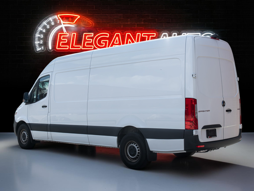 2024 Mercedes-Benz Sprinter Cargo Van