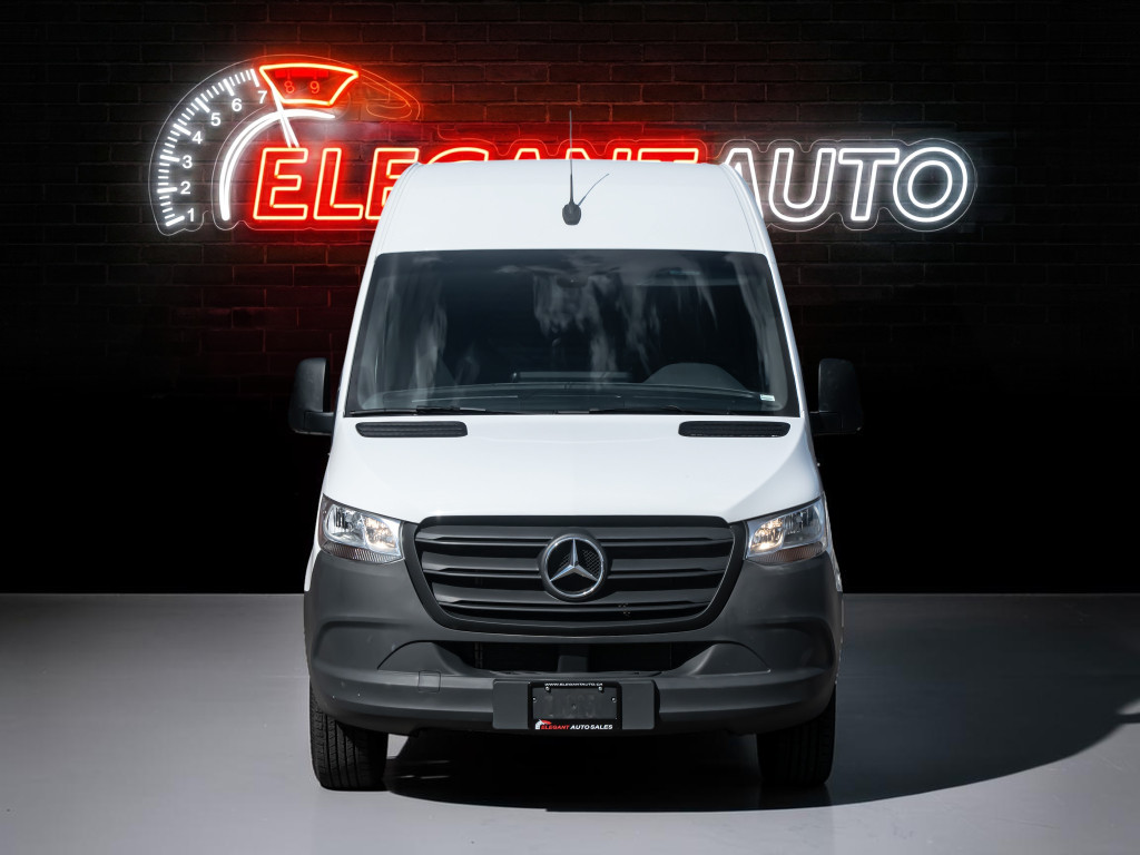 2024 Mercedes-Benz Sprinter Cargo Van