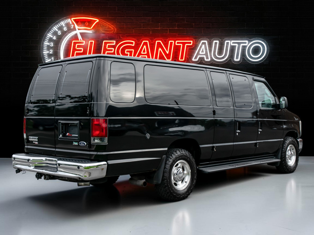 2013 Ford E-350