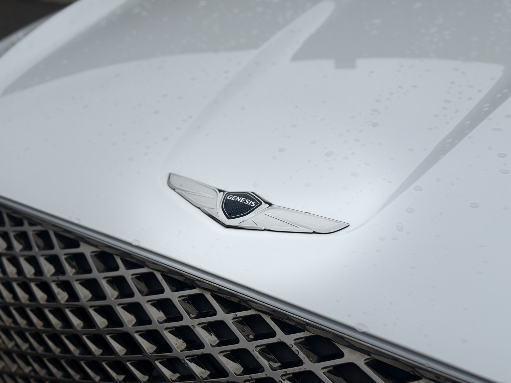 2025 Genesis GV70