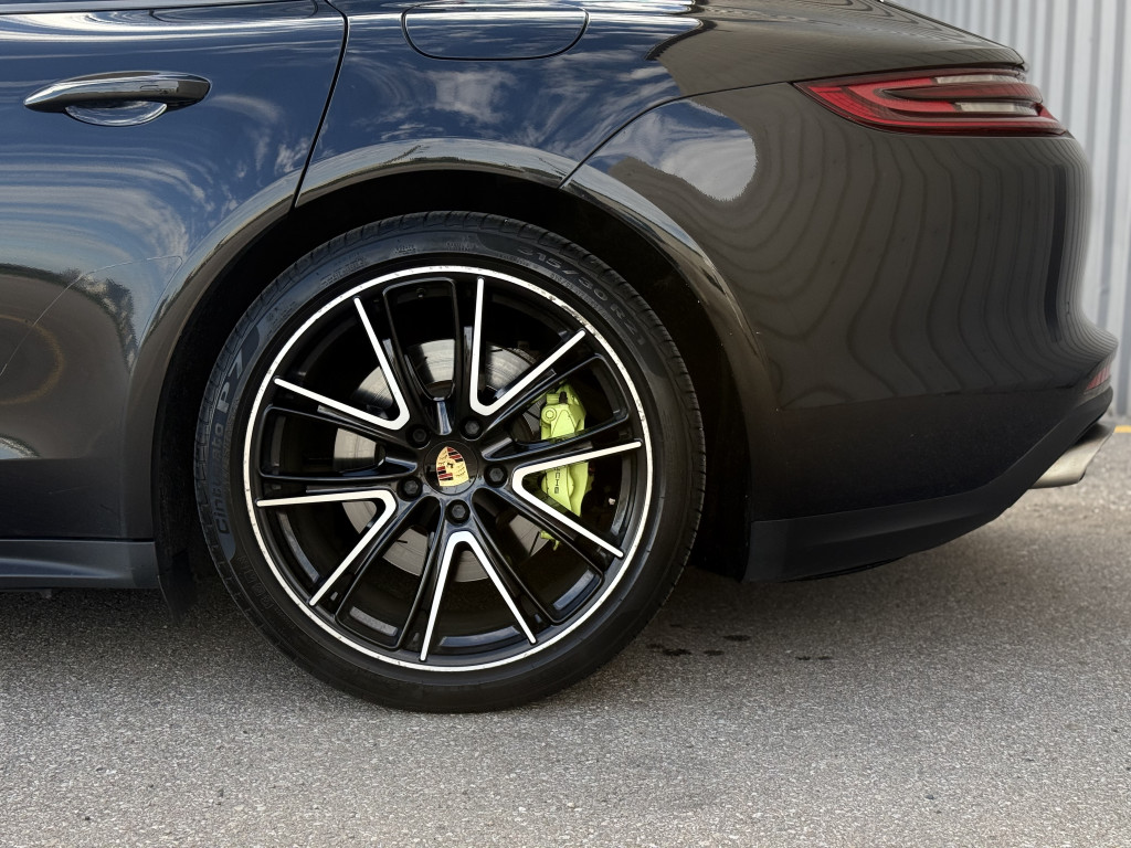 2018 Porsche Panamera