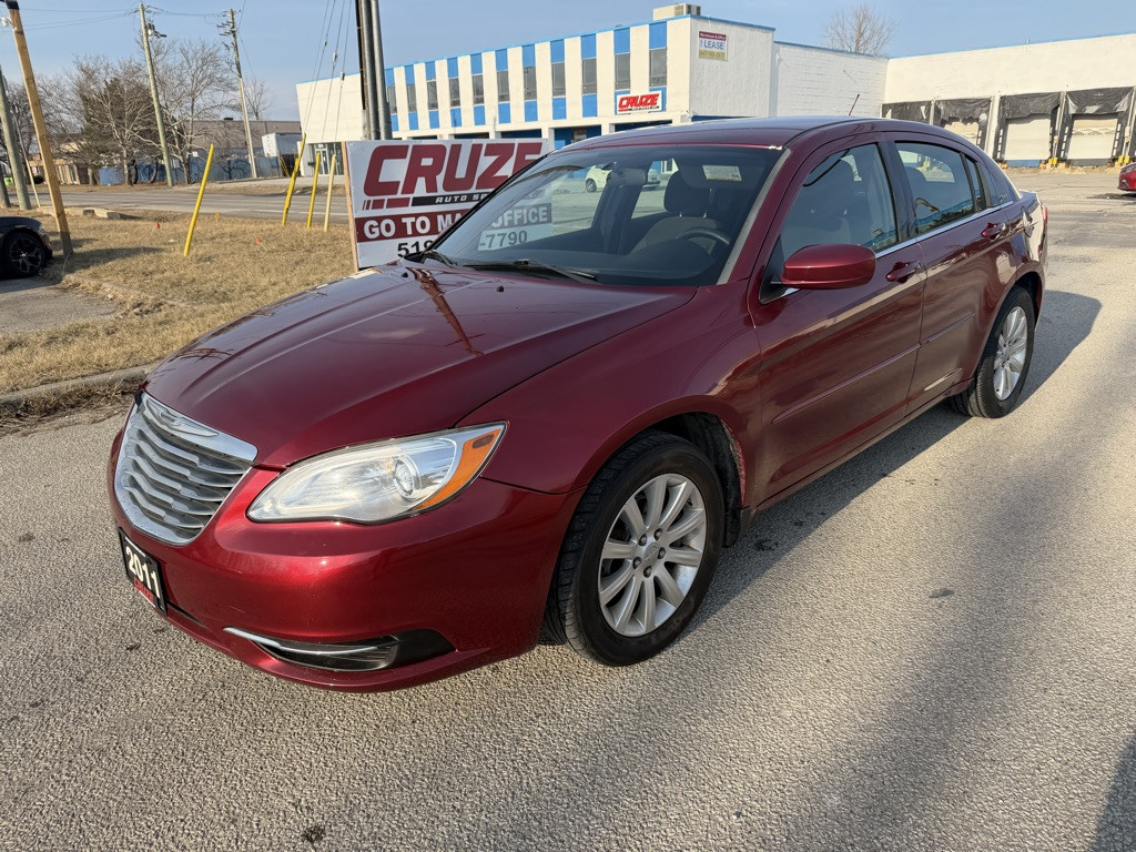 2011 Chrysler 200