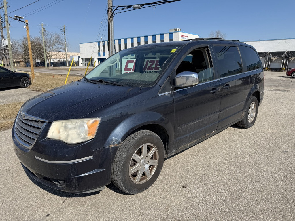 2008 Chrysler Town & Country